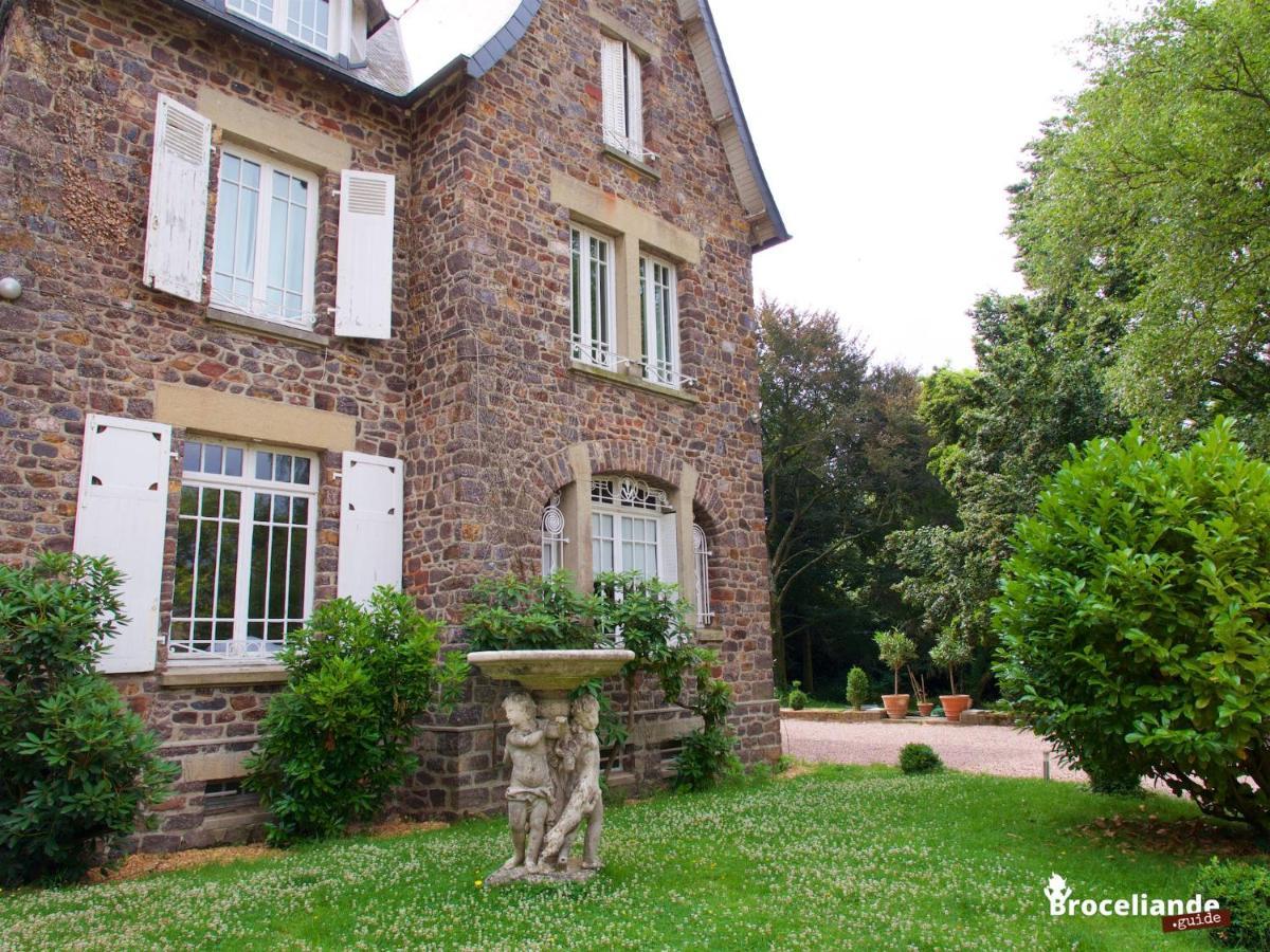La Maison Rouge Broceliande Montauban-de-Bretagne Exterior photo
