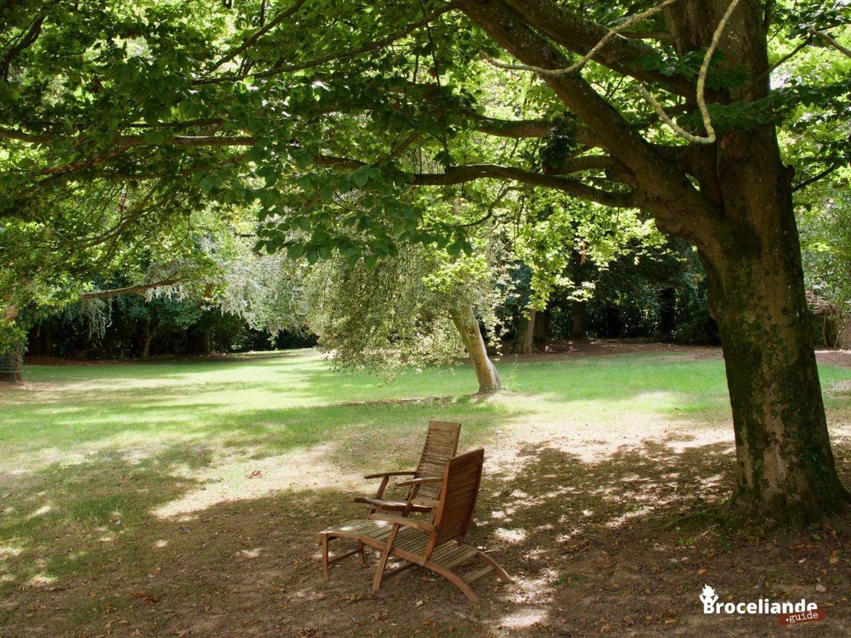 La Maison Rouge Broceliande Montauban-de-Bretagne Exterior photo